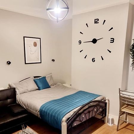 Stylish Apartment, Self Check-In, Ideal 4 Contractors, 25Mins To Gatwick Airport Thornton Heath Экстерьер фото