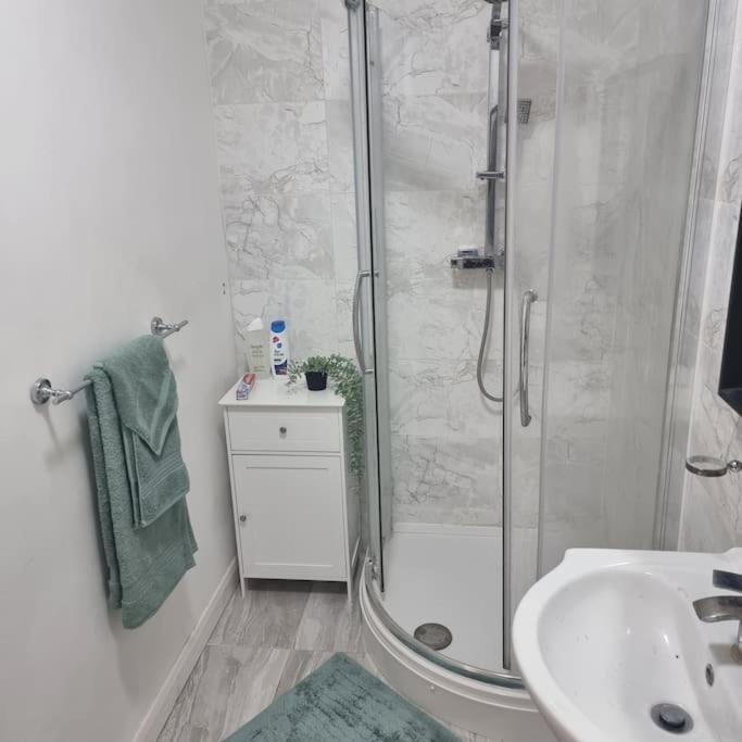 Stylish Apartment, Self Check-In, Ideal 4 Contractors, 25Mins To Gatwick Airport Thornton Heath Экстерьер фото