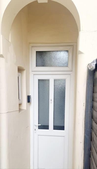 Stylish Apartment, Self Check-In, Ideal 4 Contractors, 25Mins To Gatwick Airport Thornton Heath Экстерьер фото